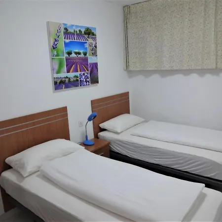 South Facing With Sea View And Free Wifi In Playa Honda Heart Of Americas Appartamento *